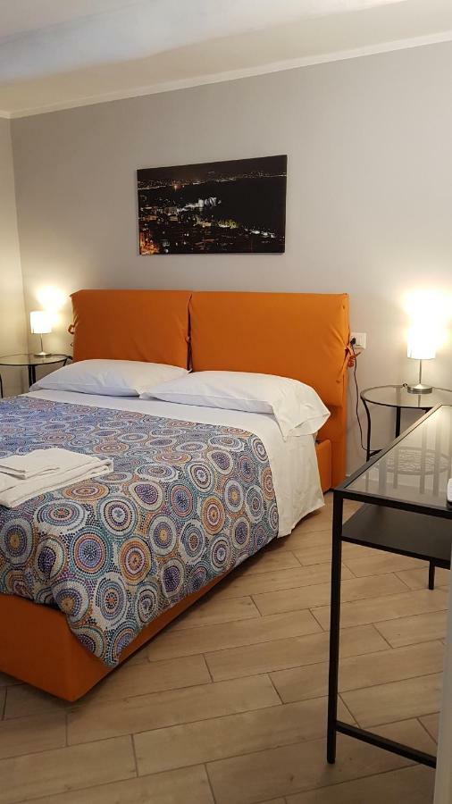 La Casa Di Abbi Leilighet Napoli Eksteriør bilde