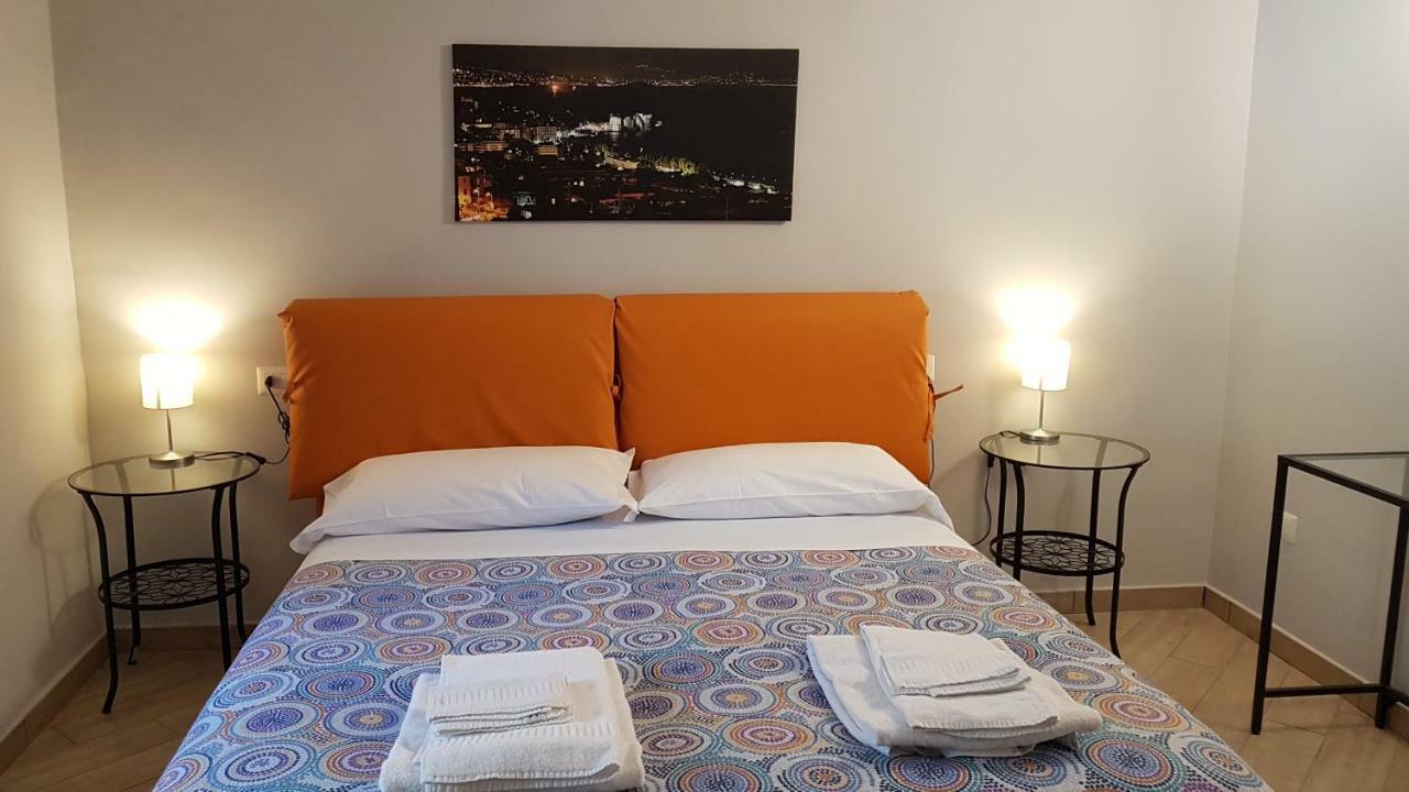 La Casa Di Abbi Leilighet Napoli Eksteriør bilde